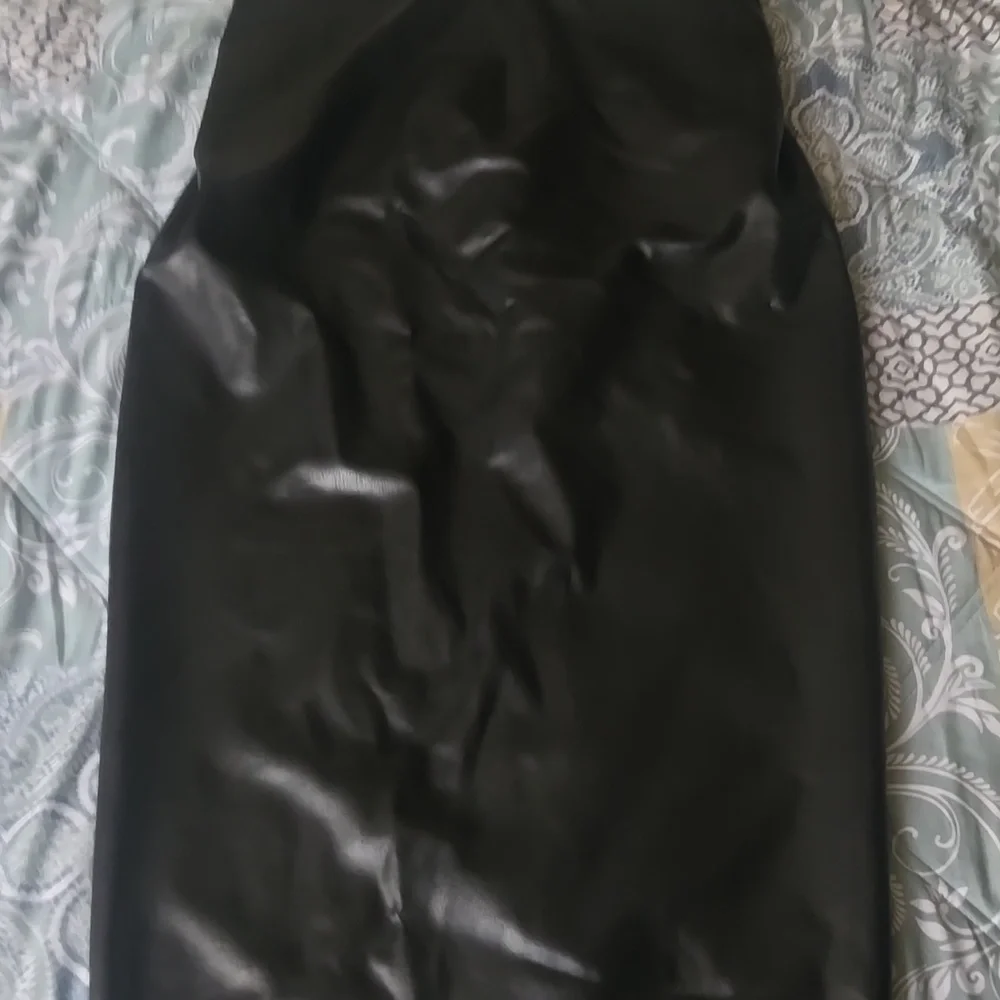 New Veronica Beard Black Pencil Midi Skirt with Slit - Picture 5 of 7